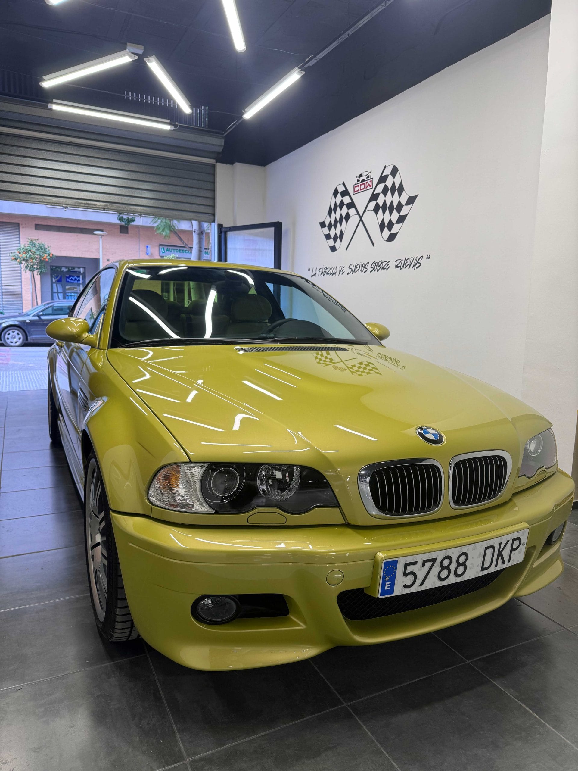BMW E46 protegido con PPF transparente en CDW Llàcer, aplicación profesional para conservar la pintura como nueva.